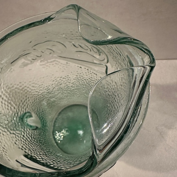 VINTAGE COCA-COLA HEAVY GREEN PEBBLED GLASS 64 0Z COKE PITCHER-WITH ICE LIP - Picture 3 of 7